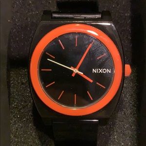 Nixon Watch